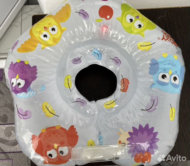 Круг на шею для купания