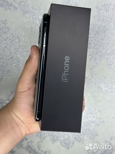 iPhone 11 Pro, 64 ГБ