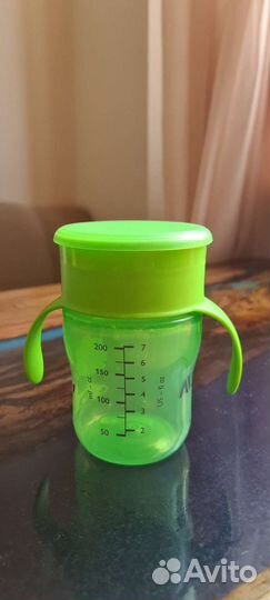 Поильник бутылочка фартук для кормления avent