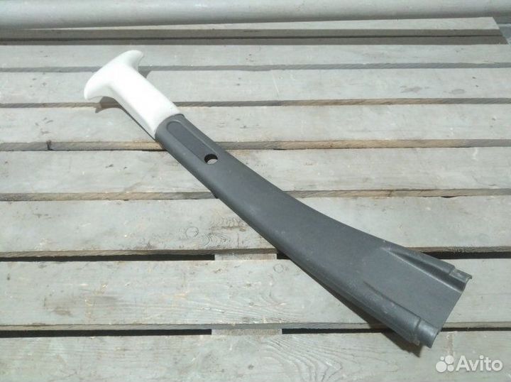 Обшивка стойки в салоне правая LADA Kalina 11193