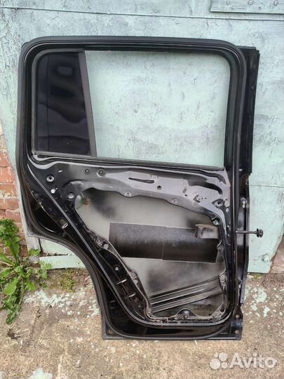 Дверь задняя левая volkswagen tiguan 1