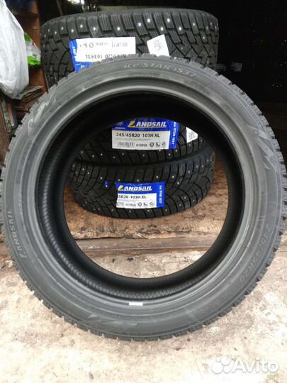 Landsail Ice Star IS37 245/45 R20 103H