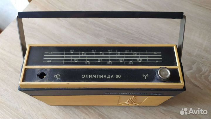 Радиоприёмник Альпинист 407 Олимпиада-80