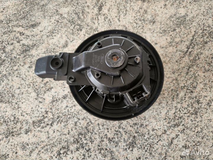 Моторчик печки Ford Explorer 5 U502