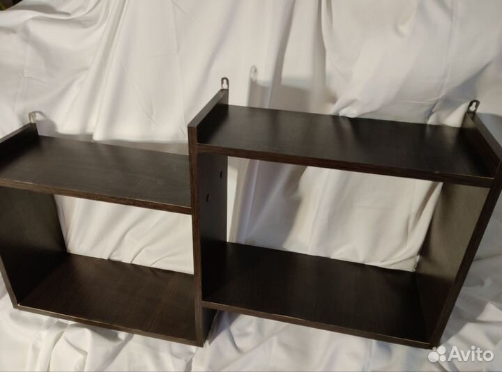 Полка книжная настенная