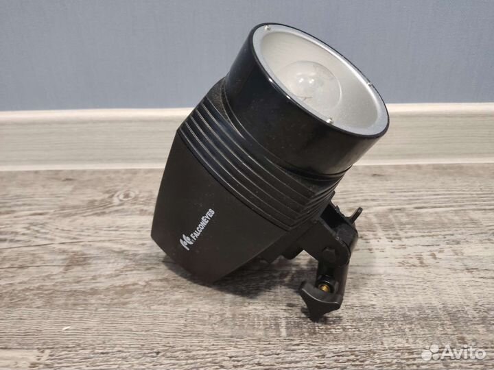 Студийная вспышка Falcon eyes ss-150b