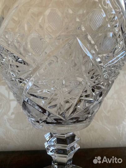 Хрустальная ваза для фруктов на ножке