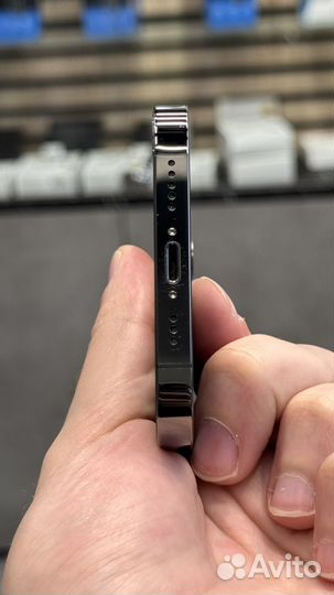 iPhone 12 Pro, 256 ГБ