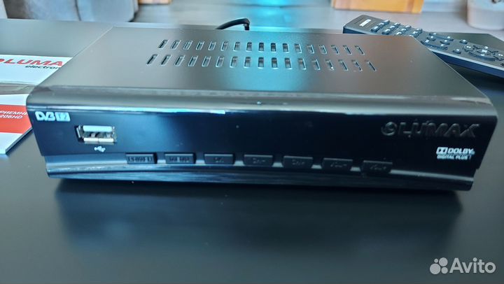 Цифровой телевизионный приемник lumax DVB-T2