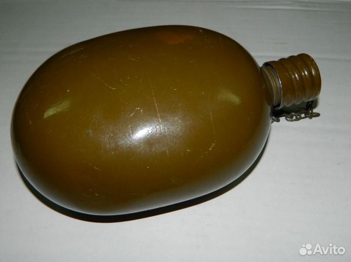 Фляжка армейская