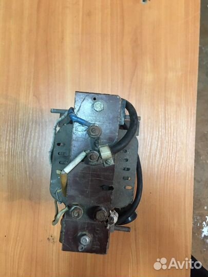 Трансформатор понижающий