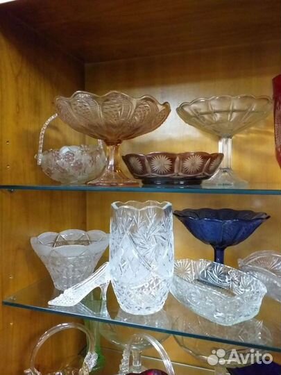 Вазы, конфетницы, фруктовницы, тарелки
