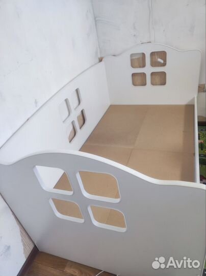 Кровать детская 160 на 90