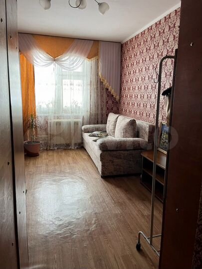 Комната 18 м² в 4-к., 1/12 эт.