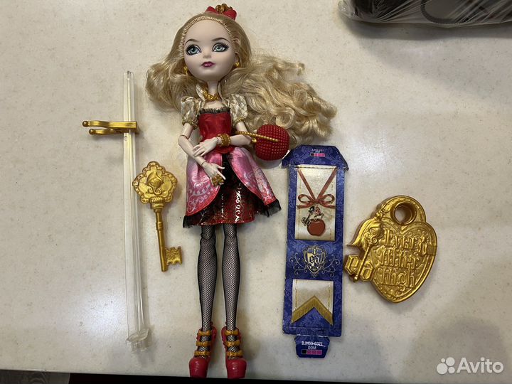 Ever after high эпл вайт базовая