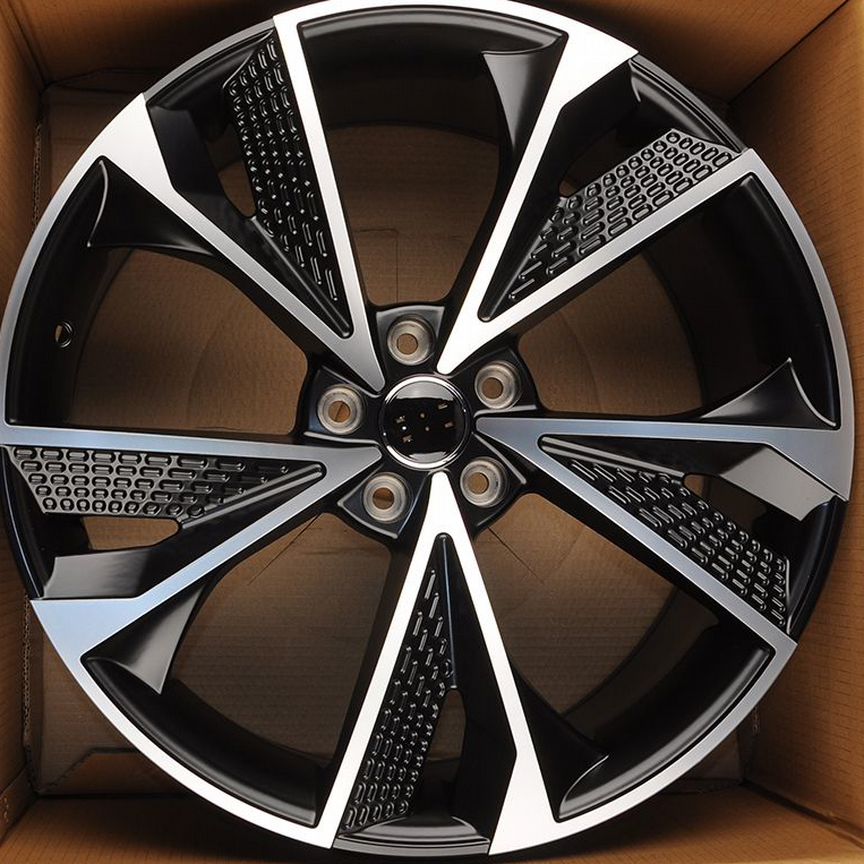 Литые диски Audi 9×R21 5×112