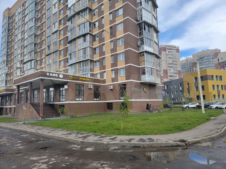 Свободного назначения, 300 м²