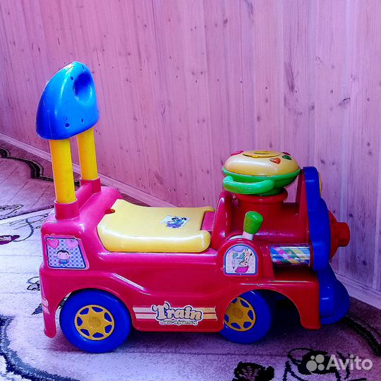 Паровозик каталка + машинки