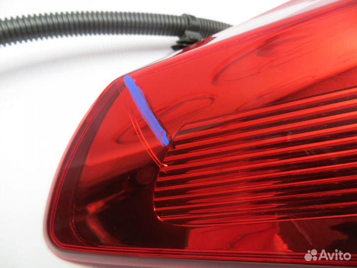 Фонарь задний левый Toyota Rav-4 CA 40