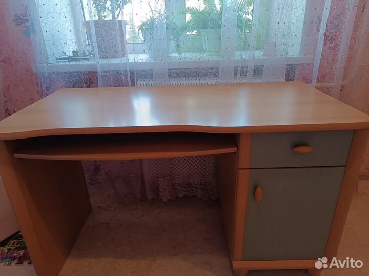 Письменный стол бу