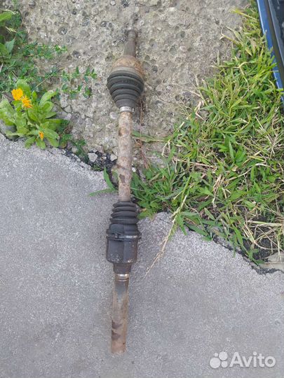 Привод левый Renault Laguna 2 1,6 МКПП