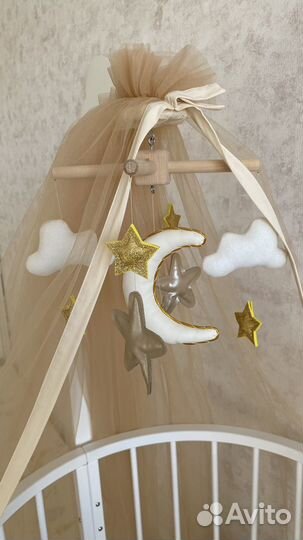 Детская кроватка 