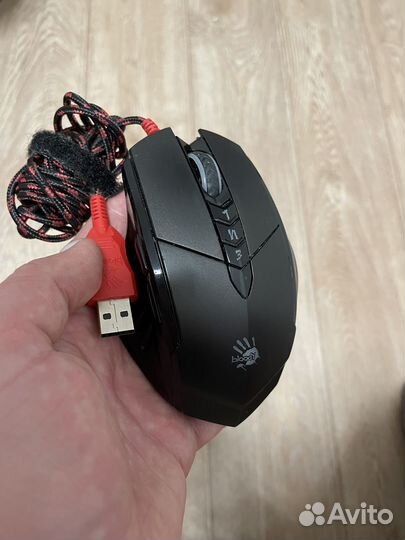 Мышь A4Tech Bloody V7 черная