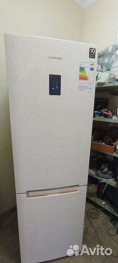 Холодильник samsung NO frost