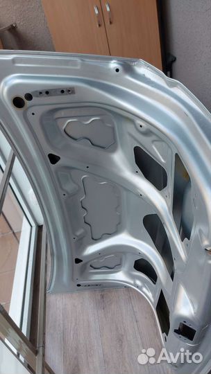 Крышка багажника Лада Гранта фл (поврежденная)