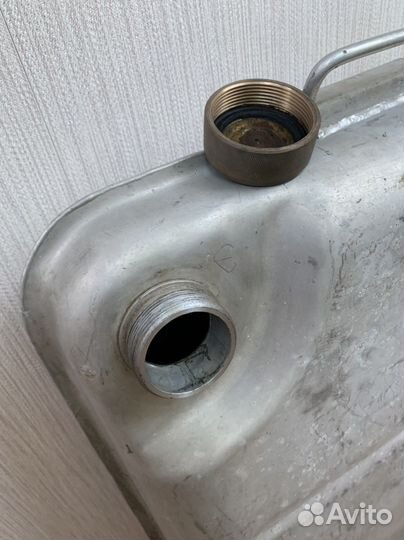 Бак топливный алюминиевый 30л