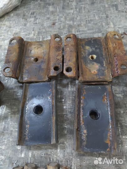 Крепление рессор Додж караван Вояджер 01-07г