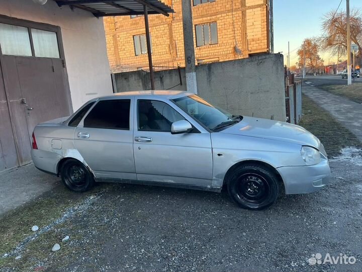 LADA Priora 1.6 МТ, 2009, 200 000 км