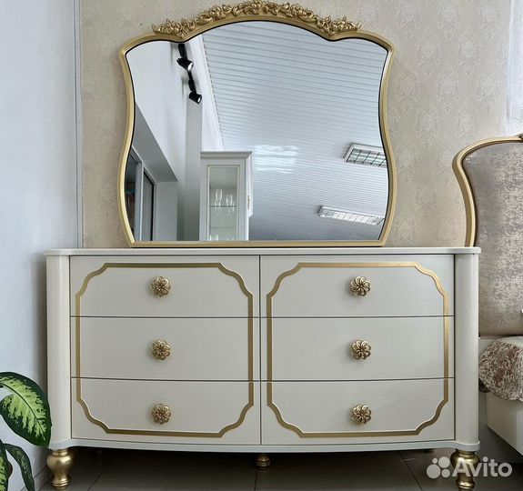 Спальный гарнитур Вена Белый Доставка