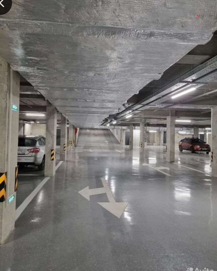 Машиноместо, 13 м²
