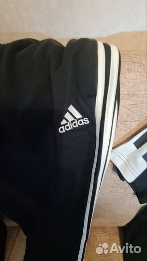 Мужской спортивный костюм adidas