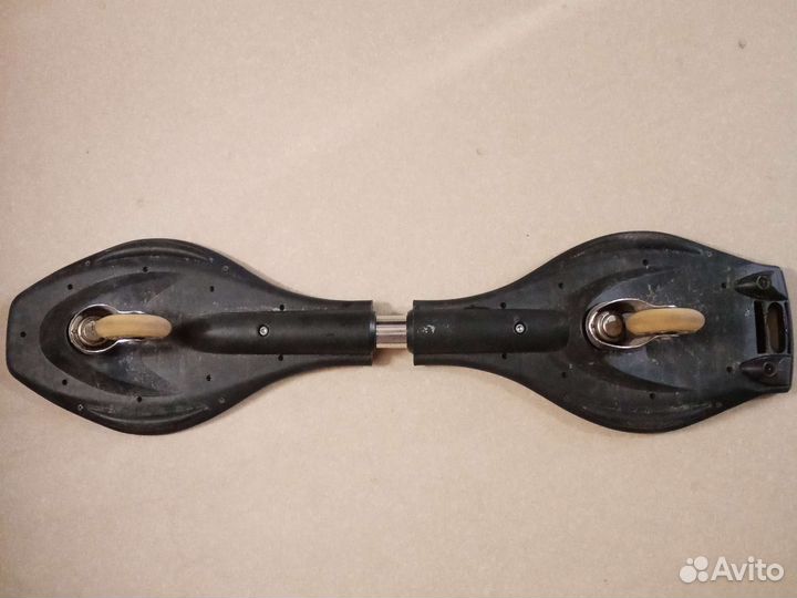 Двух колёсный скейт