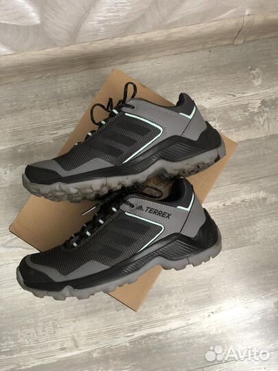 Кроссовки женские adidas 38 размер