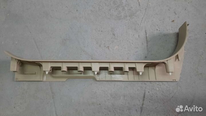 Правая накладка порога Инфинити QX70