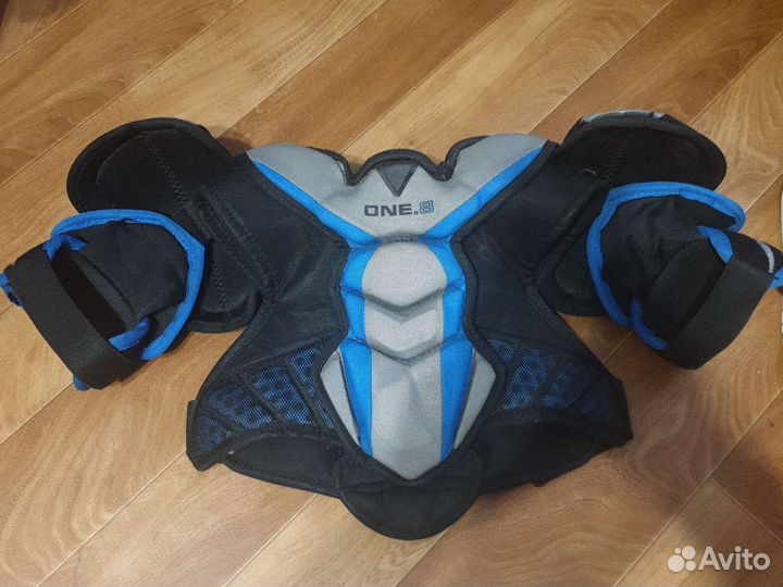 Нагрудник Bauer