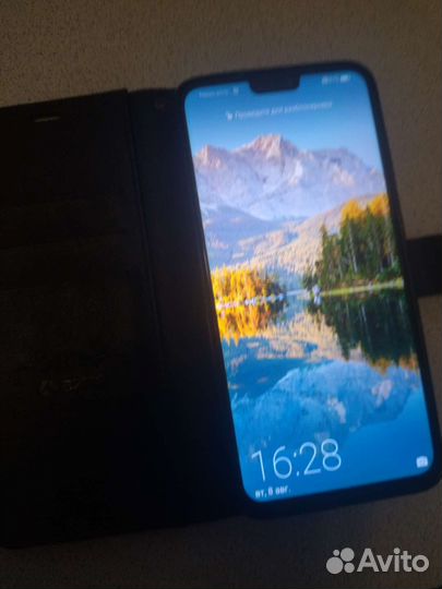 Телефон Huawei