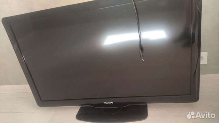 Телевизор philips. Диагональ 42