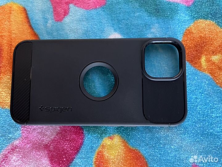 Spigen Rugged Armor for iPhone 13