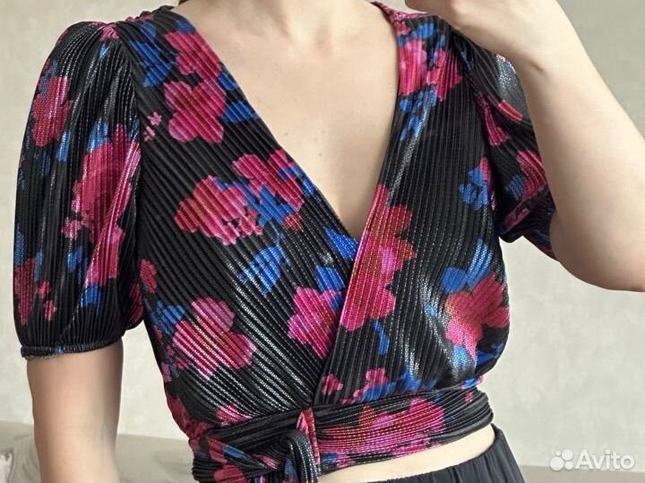 Bershka блуза новая