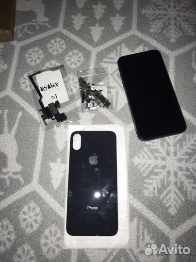 iPhone X, 64 ГБ