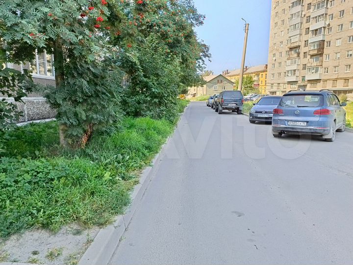 3-к. квартира, 49 м², 2/5 эт.