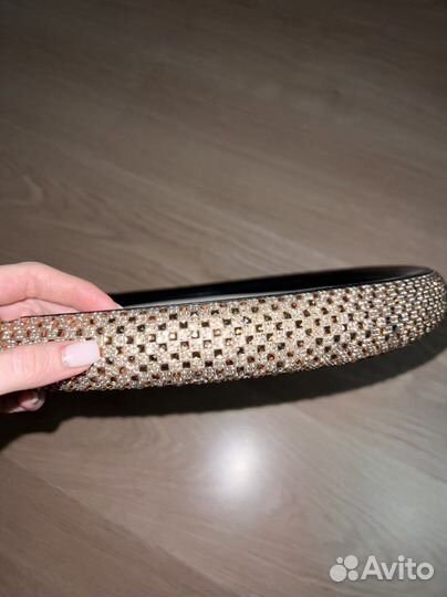 Оплётка на руль со стразами