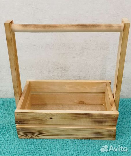 Ящики, боксы для подарков