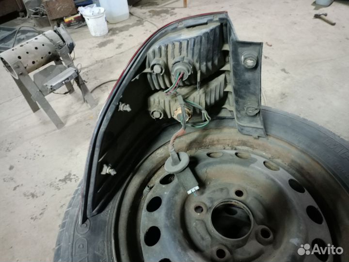 Фонарь honda аккорд