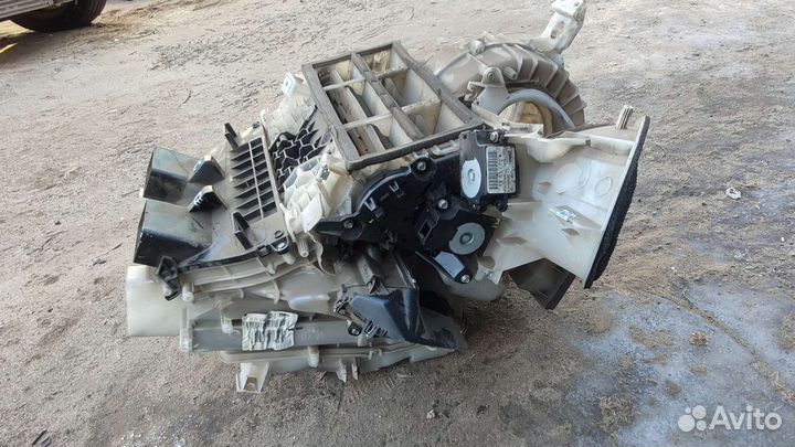 Корпус печи Peugeot 308