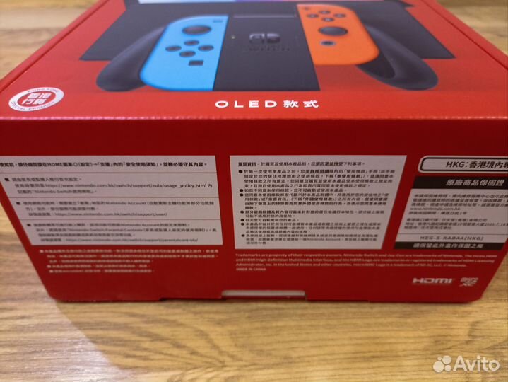 Nintendo Switch oled (новая) + карта памяти 128 gb
